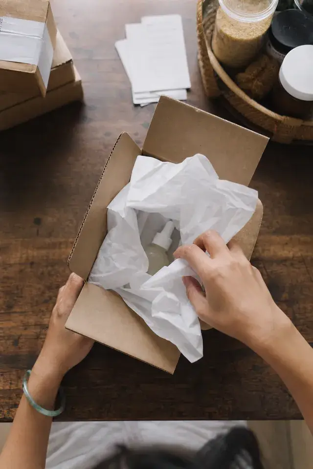 Unboxing reaction
